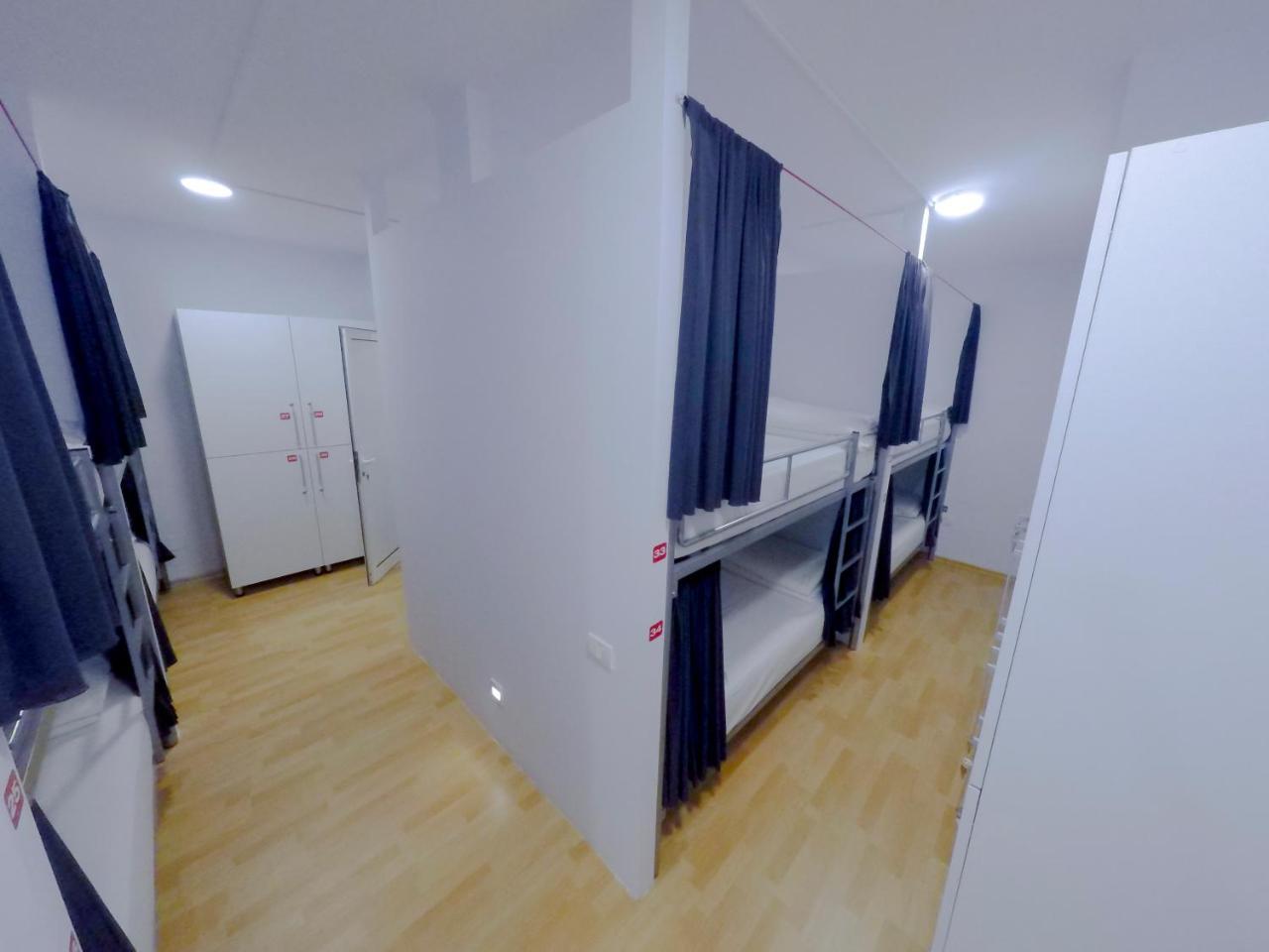 Art Hostel *